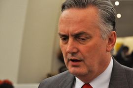 Lagumdžija pozvao ministre da podnesu ostavke