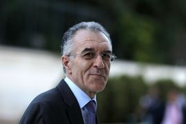 Novi grčki ministar finansija podnio ostavku zbog bolesti