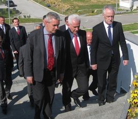 Uredi predsjednika i potpredsjednika FBiH: Reprezentacija trošena za ...