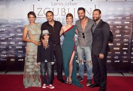 Lara izabrala kino-dvorane
