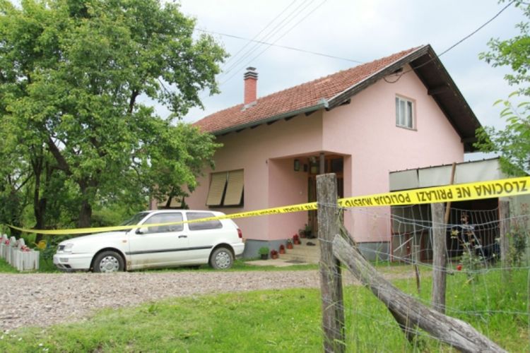 Privedeni zbog napada na popa