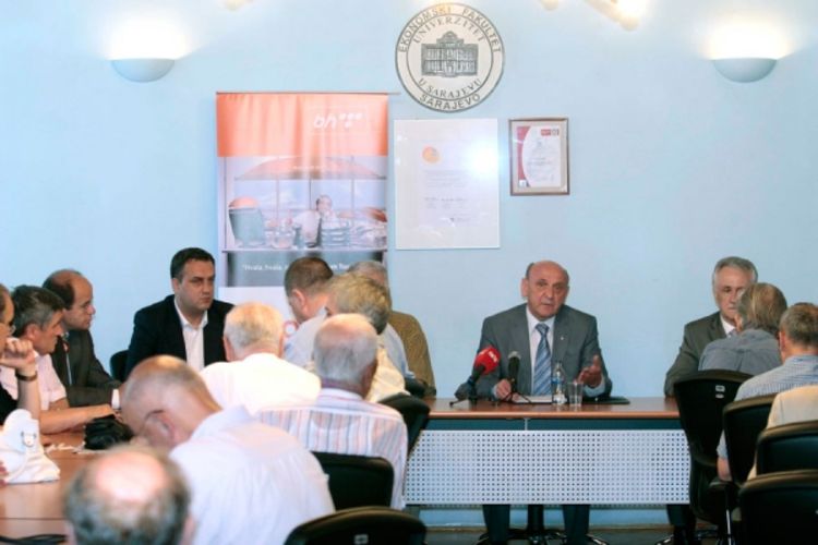 Tihić prijeti sudom zbog smjene ministara