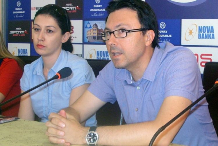 Promovisan časopis Amaro drom