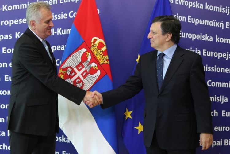 Nikolić: EU nikada neće tražiti da priznamo Kosovo