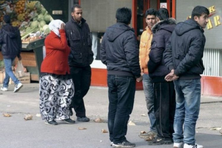 Migranti idu preko Srbije u EU