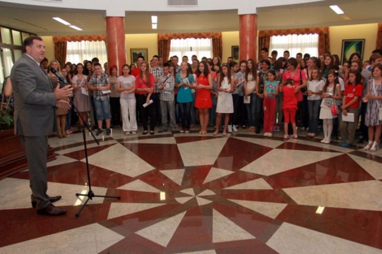 Počeo raspust