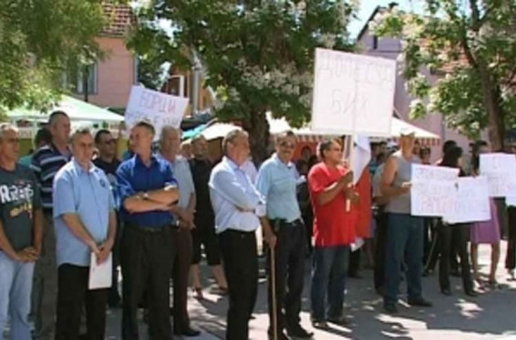 Bratunac: Protesti zbog hapšenja osumnjičenih za ratne zločine