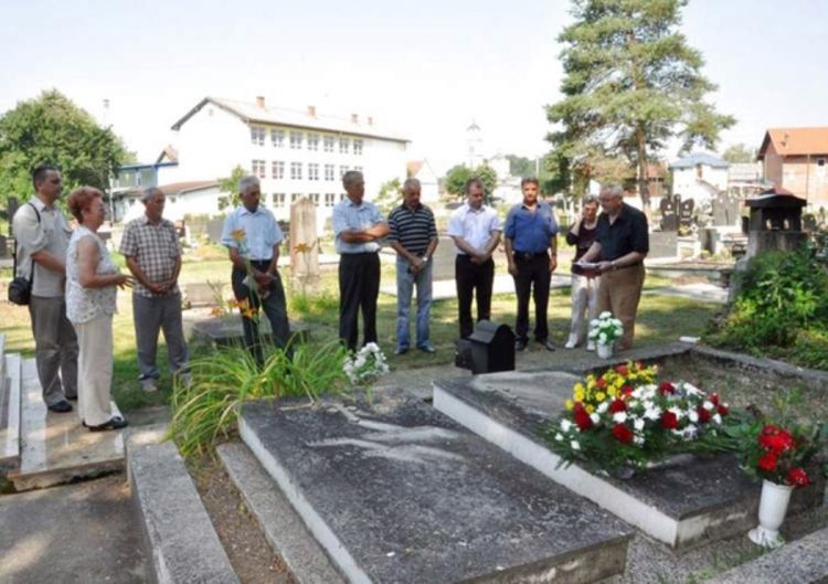 Sjećanje na  glumca Uglješu Kojadinovića