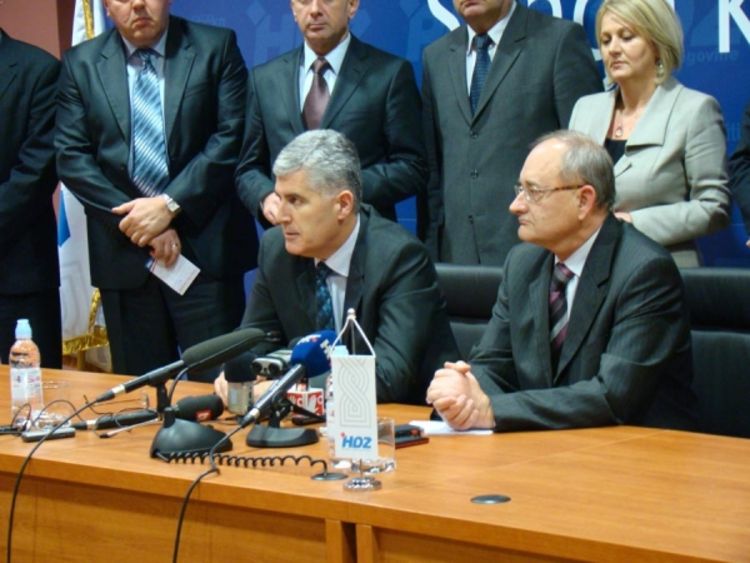 HDZ-ovi analiziraju provođenje koalicionog dogovora