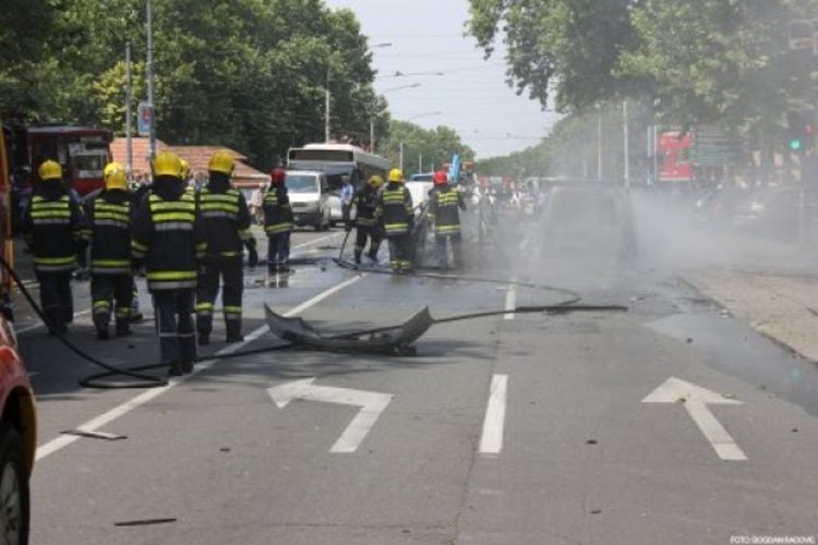 Bombaški napad na Dorćolu: Likvidiran rođak Andrije Draškovića, povrijeđen prolaznik