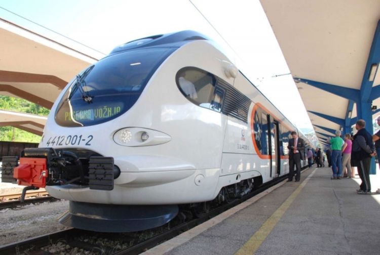 Nema voza iz Sarajeva za Ploče, ali ima iz Zenice za Mostar