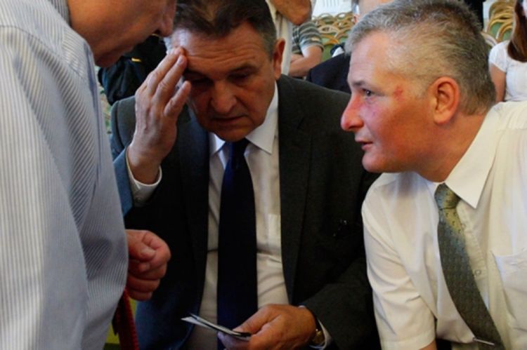 Tri godine uslovne kazne za Čačića