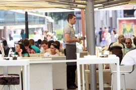 U kafanama ostavili 28.765 plata