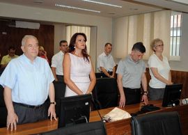 Inspektoricama dvije i po godine zatvora