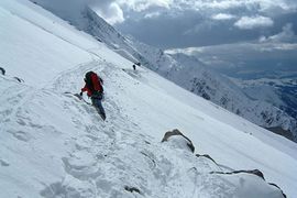 Dvoje alpinista stradalo na Mon Blanu