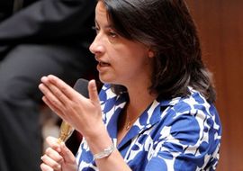 Cvjetna haljina francuske ministarke izazvala podsmijehe