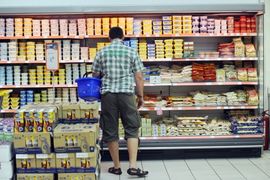Potrošačka korpa u RS sve praznija