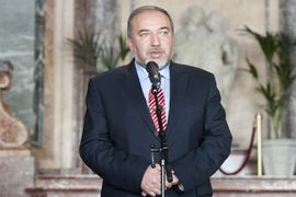 Liberman: Transfer sirijskog oružja povod za rat