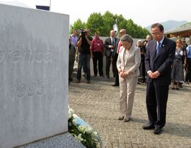 Ban Ki Mun u Srebrenici: Zločin koji se  ne smije ponoviti