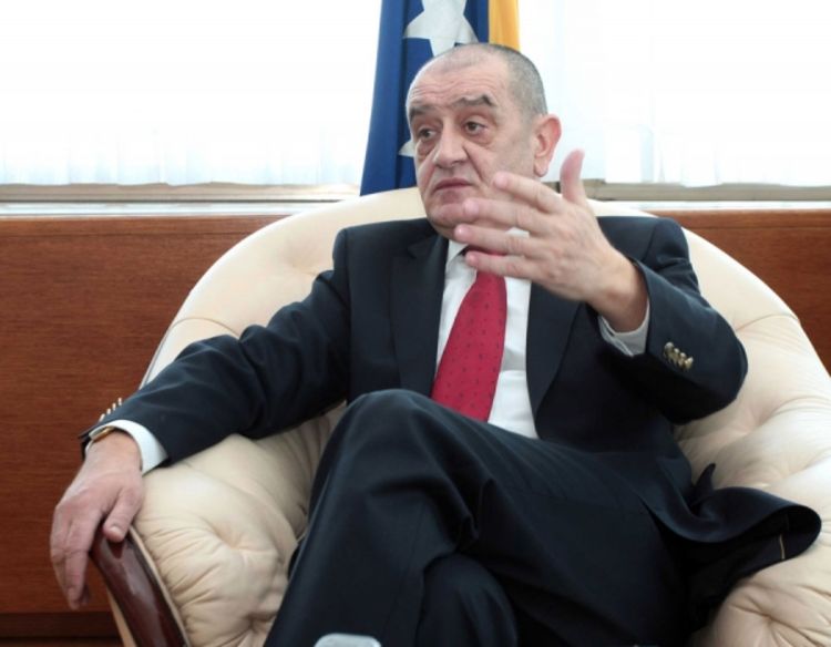 Srebreničanima manipulišu politički interesi