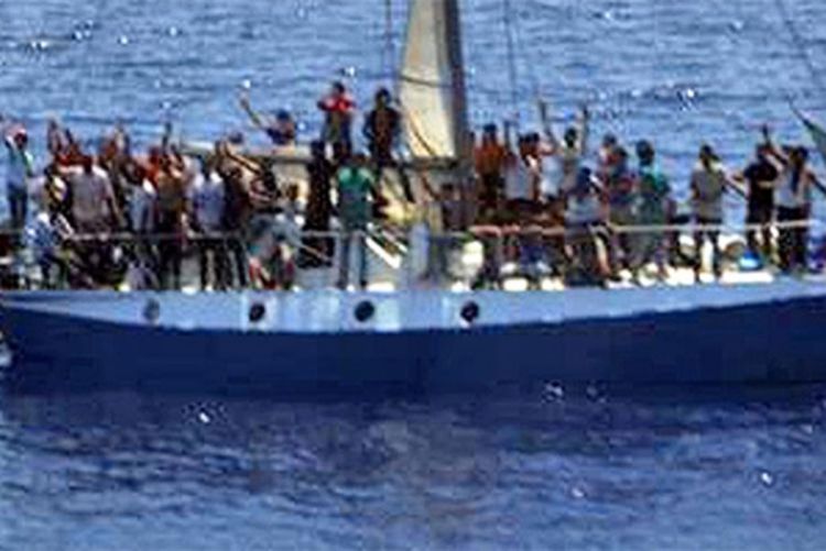 Brodolom kod Mljeta: Obalska straža spasava imigrante sa pokvarenog broda