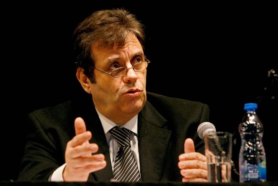 Vojislav Koštunica neće biti poslanik u Skupštini Srbije