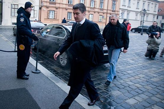 Milanović zabranio sveštenike i bogate trpeze