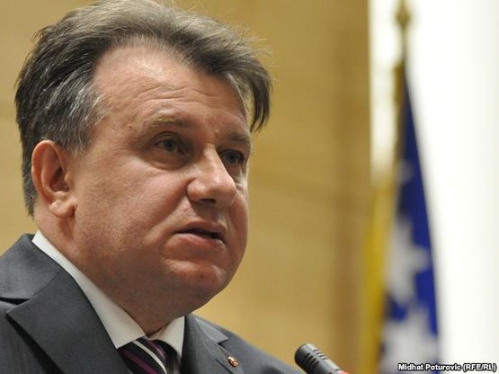 Nikšić: Sjednica nema, ali Vlada radi