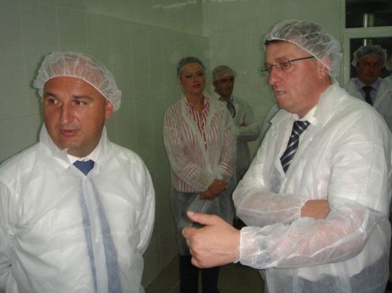 Mladegs pak primjer zdrave poslovne politike