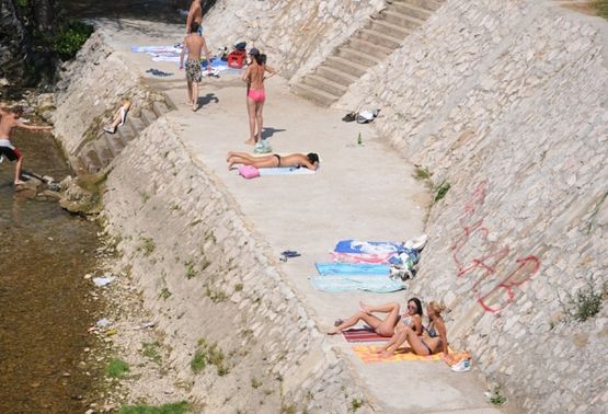Većina opština u RS ne kontroliše kupališta