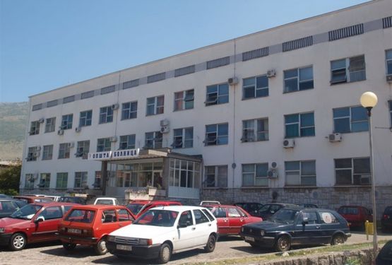 Trebinje: Donacijom iz Kanade kupili bolničku opremu