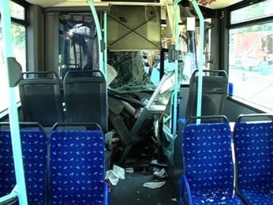 Beograd: U sudaru tri autobusa 30 povrijeđenih