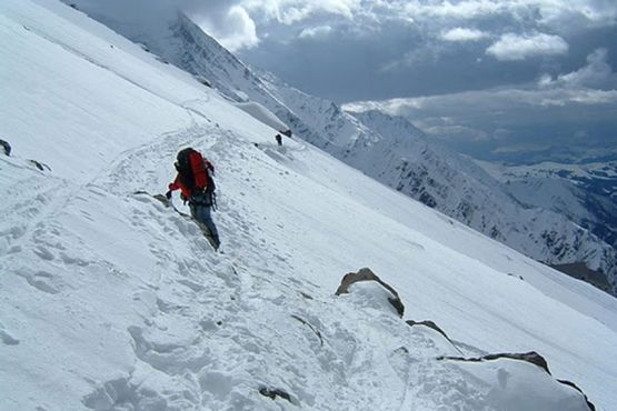 Dvoje alpinista stradalo na Mon Blanu
