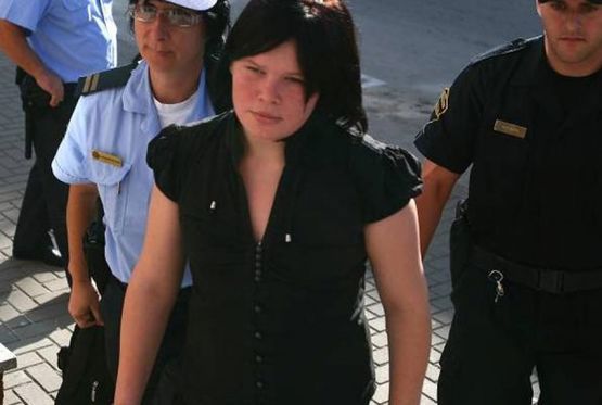 Zlostavljana Njemica: Tjerali su me da opštim sa psom i prijetili užarenim nožem