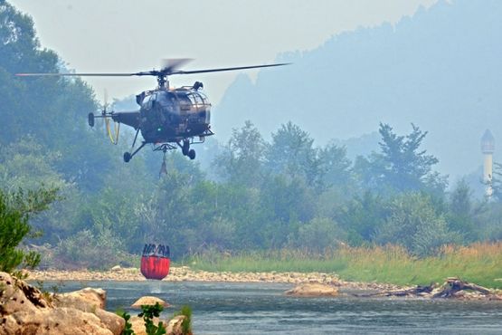 Helikopter EUFOR-a ispustio oko 25.000 litara vode