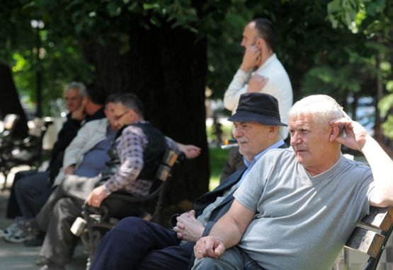 Pristižu prvi stanari