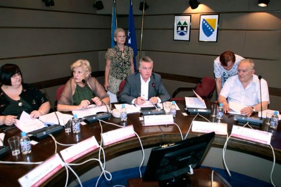 Ustanovljeno Slovo Makovo