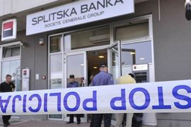 Žena opljačkala Splitsku banku, odnijela 360.000 kuna