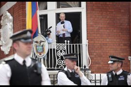 Kako Asanž živi u ambasadi Ekvadora u Londonu