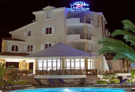Šarićev hotel pod hipotekom Đukanovićeve Prve banke