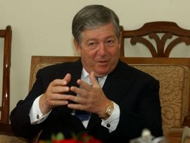 Karađorđević: Bacanje dvorskih knjiga u smeće šokantan incident