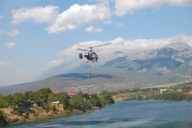 Bura još više raspirila vatru