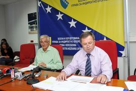 Entiteti poravnali dugove