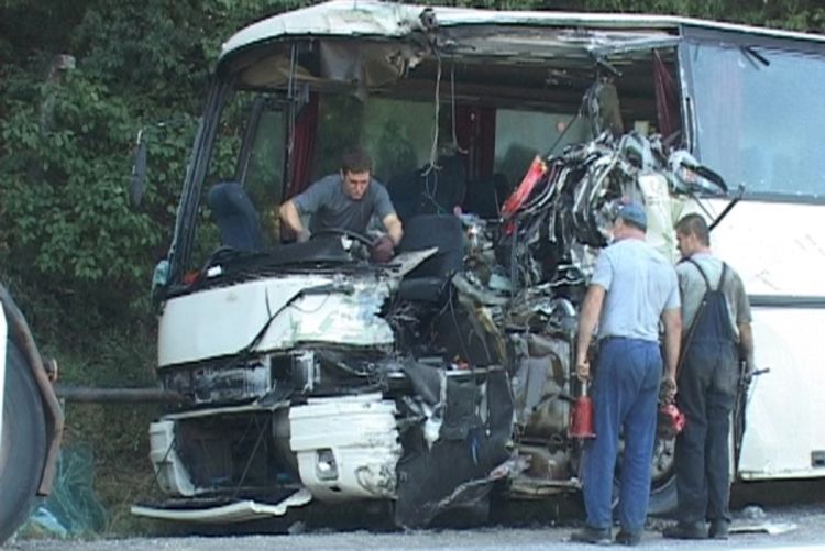 Sudar kod Čačka: Putnici vrištali, djeca u suzama