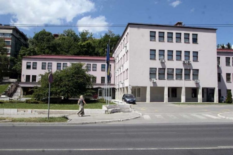 Bez osnova dali 78,8 miliona KM
