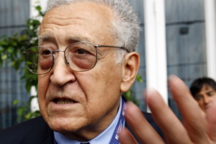 Alžirac Brahimi umjesto Anana?