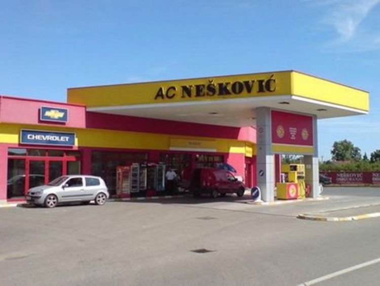 Ukradeno više od 1.000  KM iz benzinske pumpe