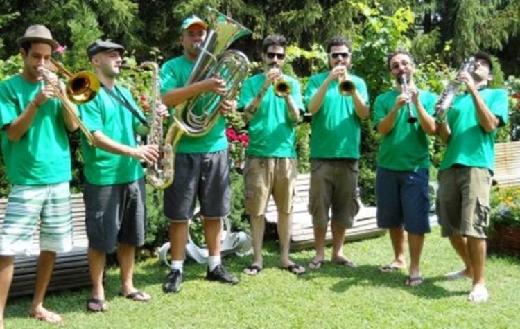 Brazilci dali 20.000 dolara da bi došli u Guču