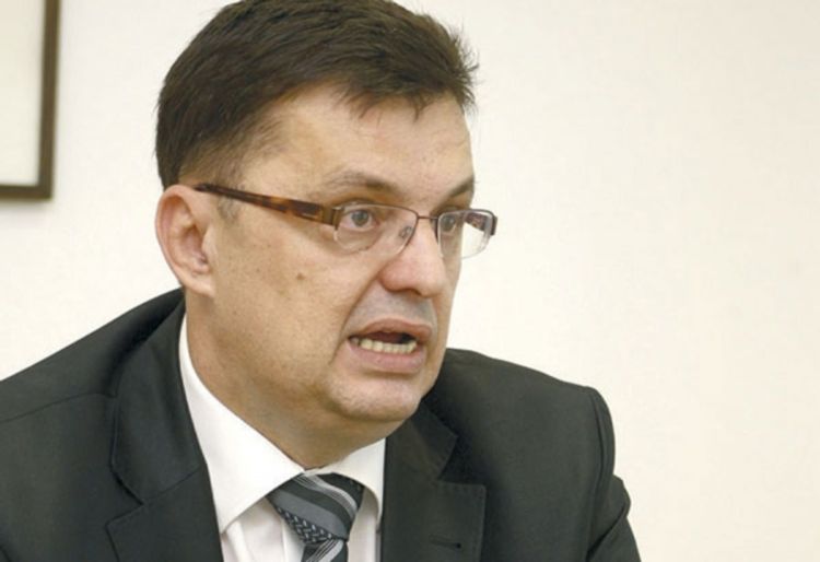 Tegeltija: Neće biti smanjenja plata u RS