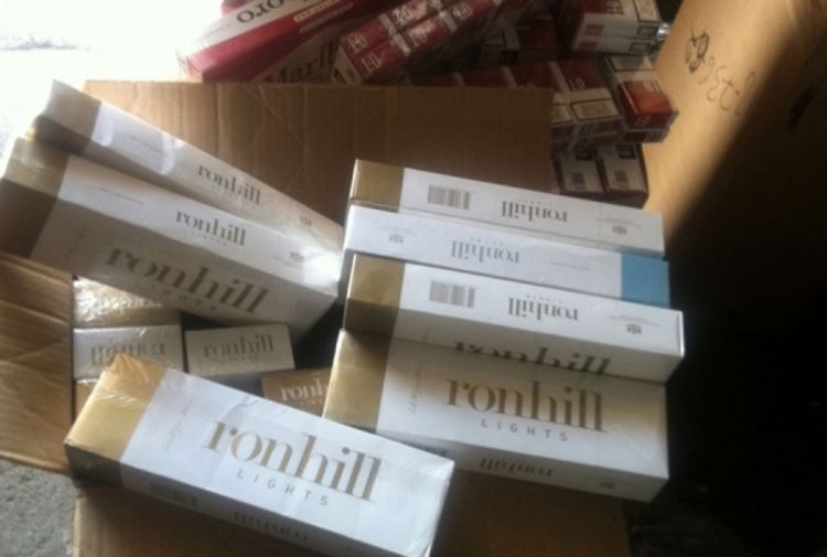 Na tržnici u Banjaluci oduzete cigarete, duvan i kafa